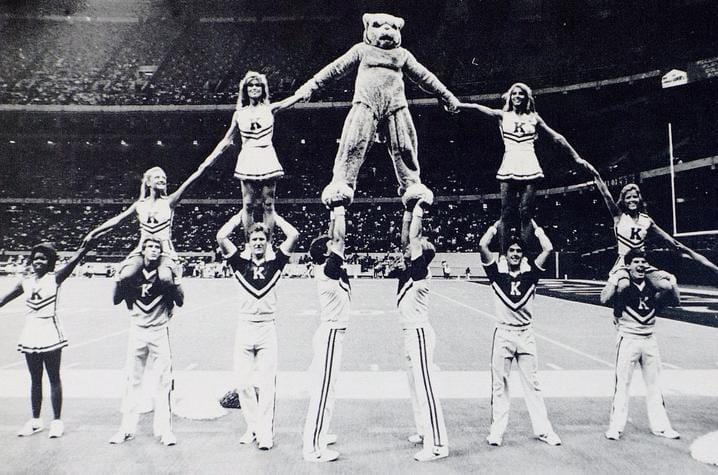 Imagem histórica do cheerleading