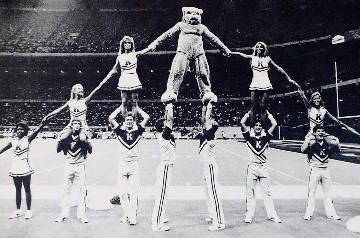 Imagem histórica do cheerleading